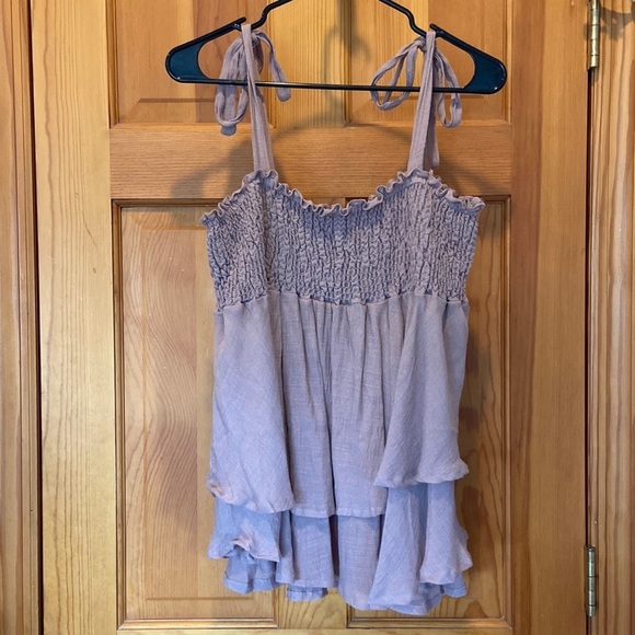 Knot Shoulder Layered Hem Shirred Cami Top - Picture 2 of 6